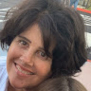 Meet your Posher, Dana